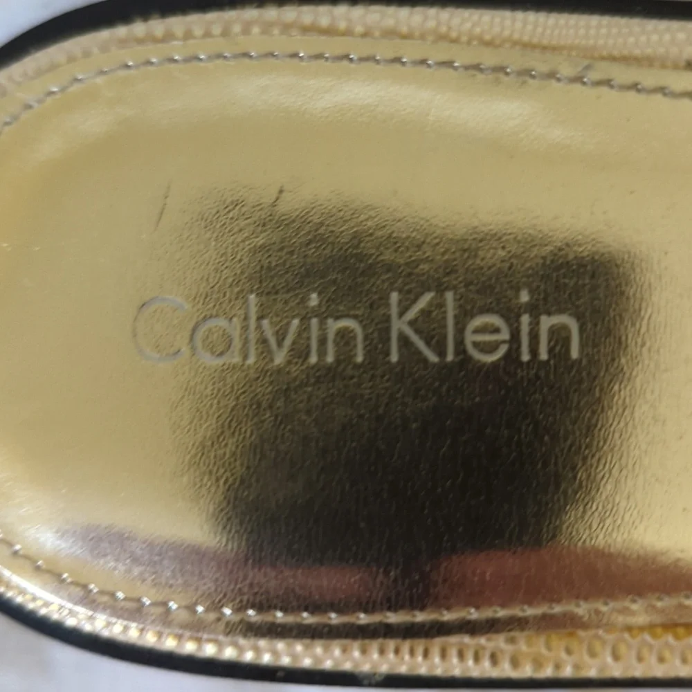 Calvin Klein gets artistic with these